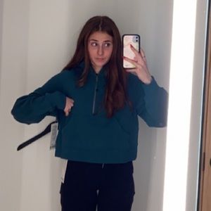 Green Jasper Lululemon oversized half zip scuba